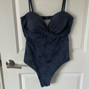 NWOT CUPSHE swimsuit XL